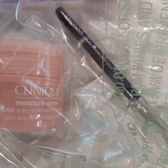 3/$15 Clinique Sample Bundle NWT - Picture 5 of 6